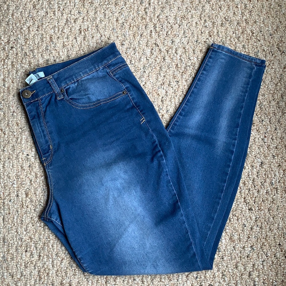 MUDD Denim Jeggings